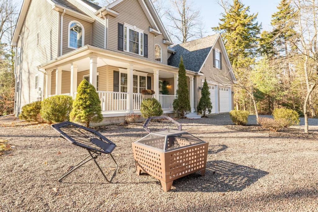 Luxury 4 Bedroom House In Pocono Mountains In Golf Course Near Lake Tobyhanna ภายนอก รูปภาพ