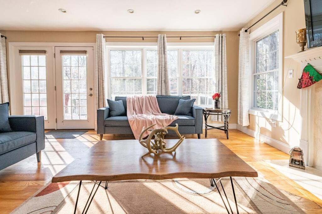 Luxury 4 Bedroom House In Pocono Mountains In Golf Course Near Lake Tobyhanna ภายนอก รูปภาพ